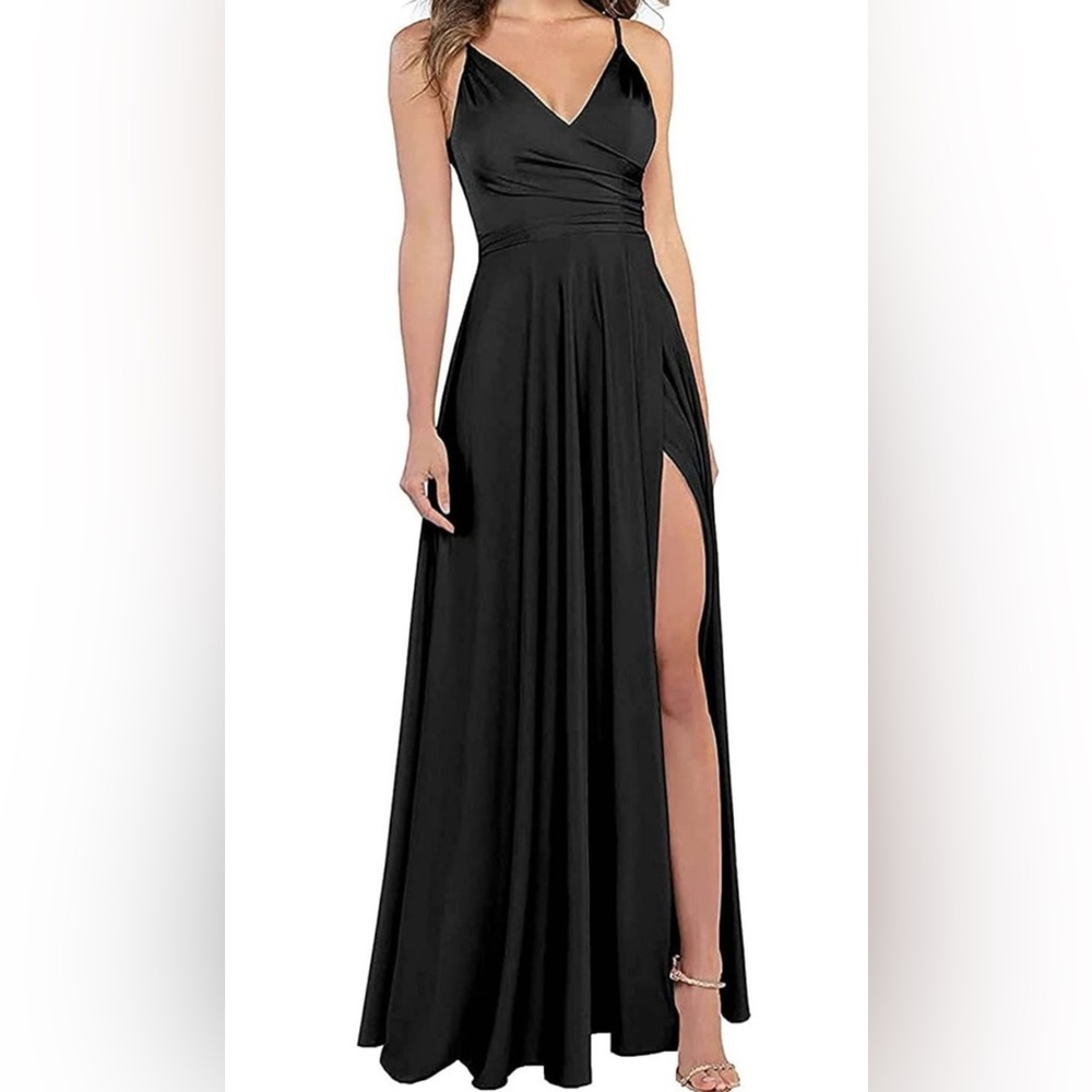 Black, Size 14, corset back. Never worn.